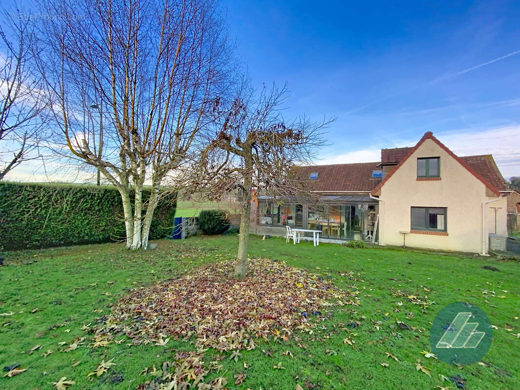 Maison à SAINT-RIQUIER