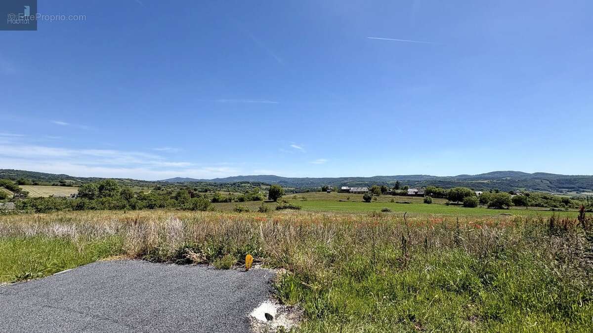 Terrain à ESPALION