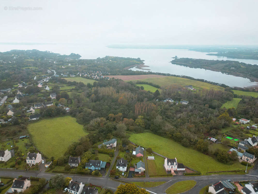 Terrain à LOGONNA-DAOULAS