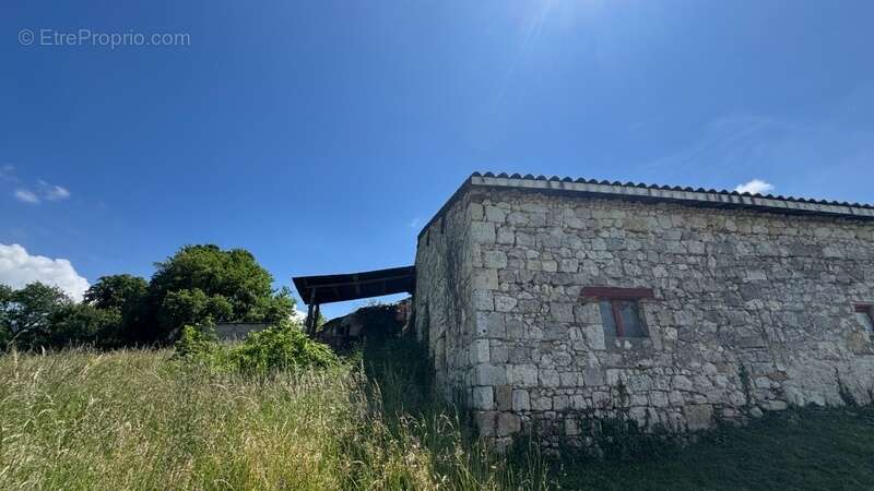 Maison à BON-ENCONTRE