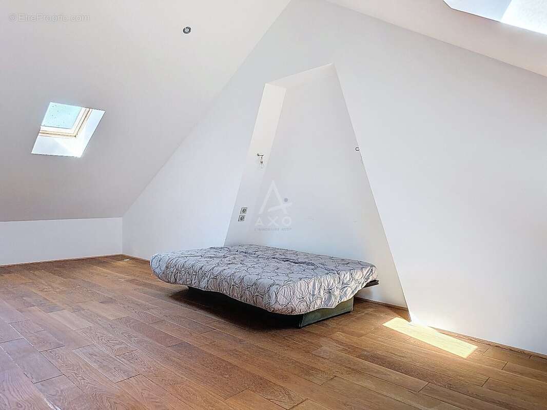 Maison à PONT-L'EVEQUE