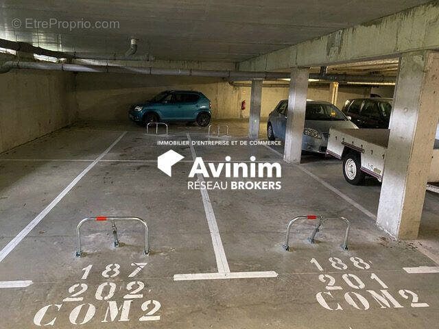 Parking à BLAGNAC