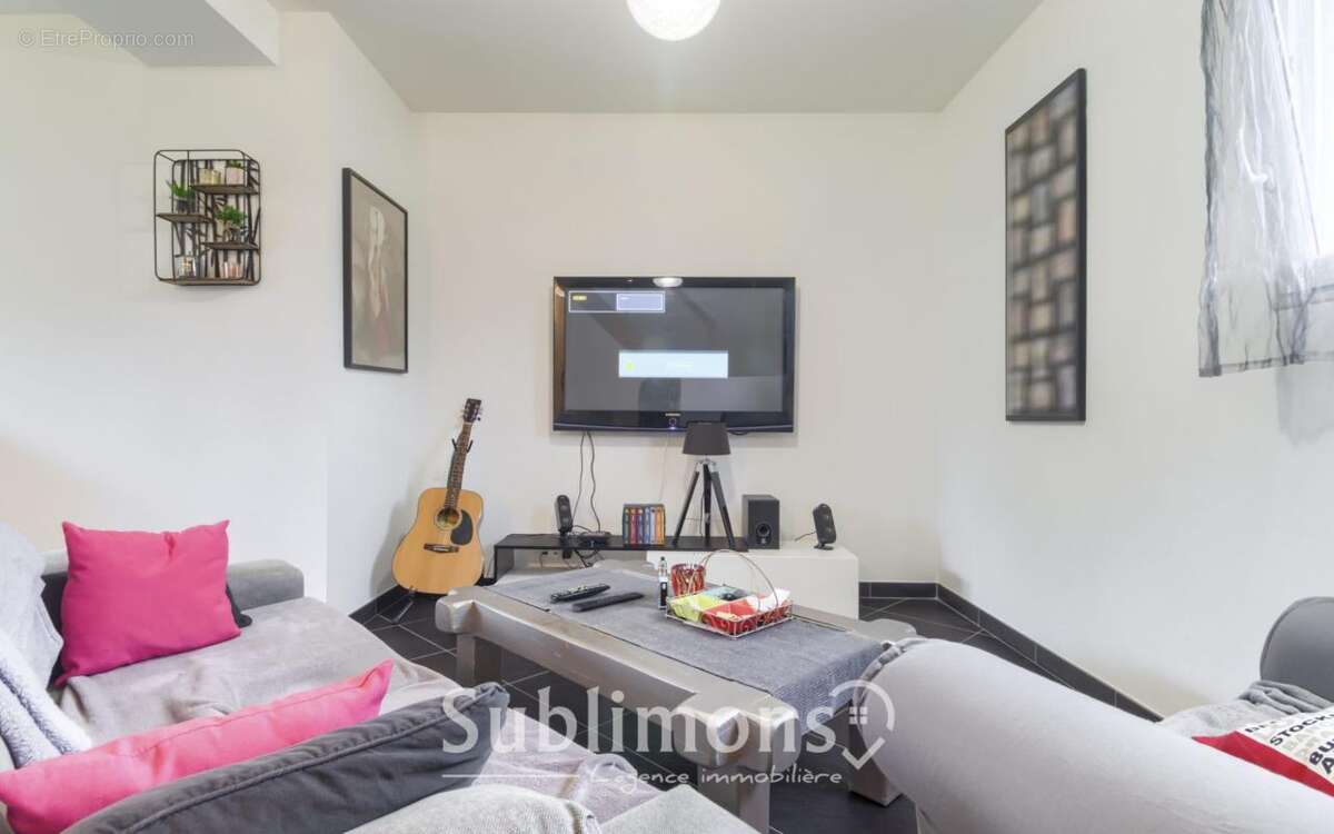 Maison à SAINT-ARMEL