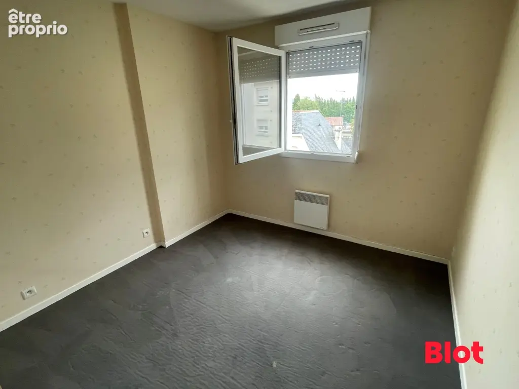 Appartement 4 pièces 63 m² à vendre à Fougeres (35300) - photo 6