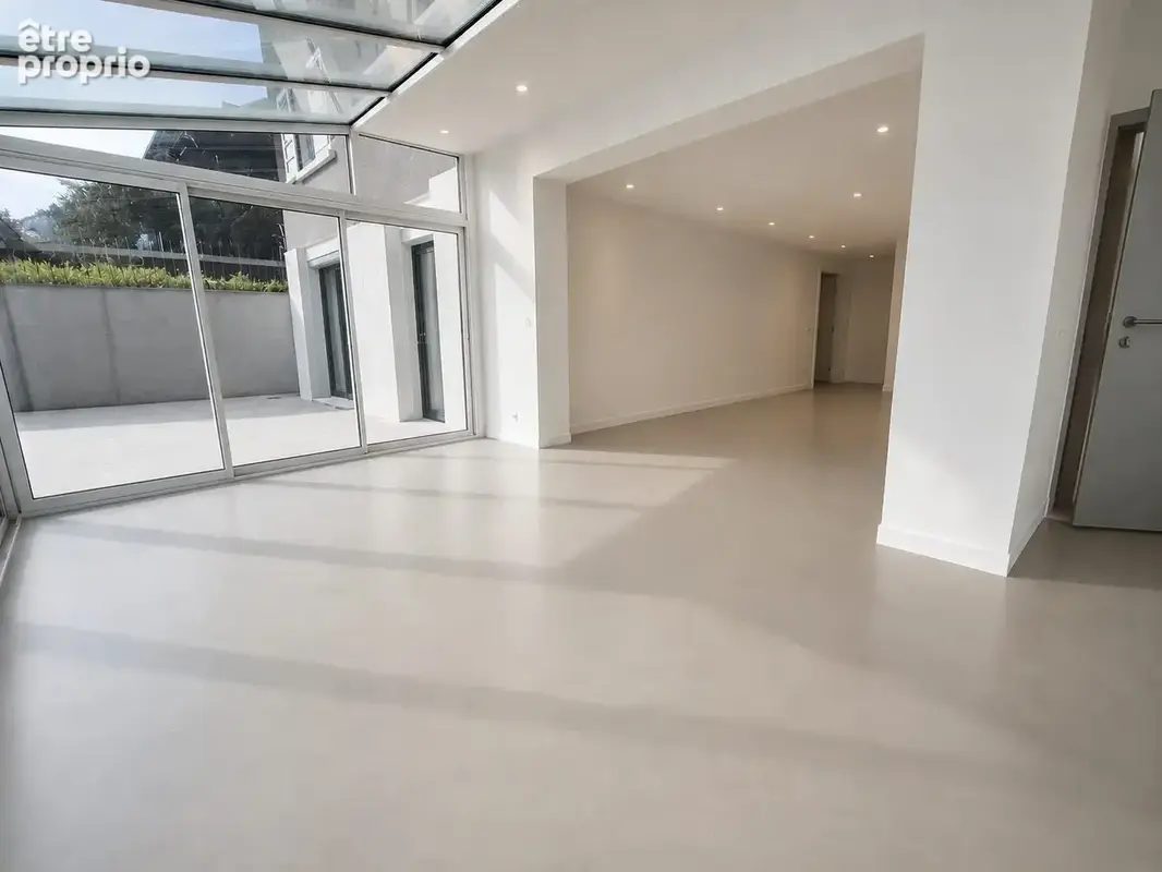 Appartement 4 pièces 90 m² à vendre à Thonon-Les-Bains (74200) - photo 2