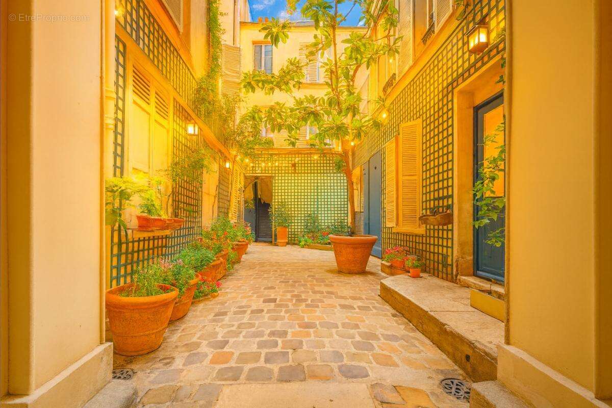 Appartement à PARIS-6E