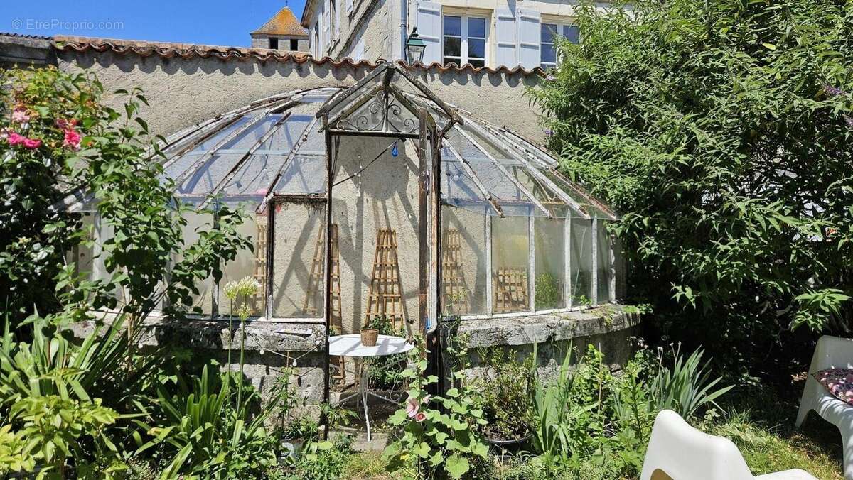 Photo 2 - Maison à BARBEZIEUX-SAINT-HILAIRE