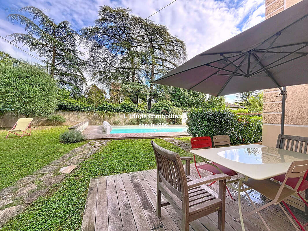 Maison à CALUIRE-ET-CUIRE