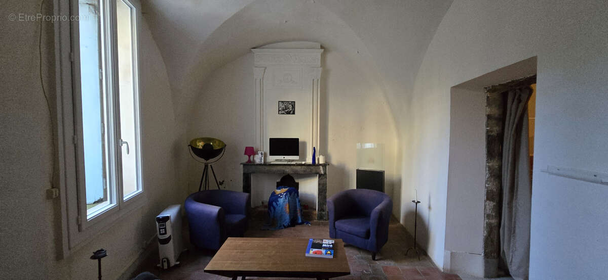 Maison à MONTPEYROUX