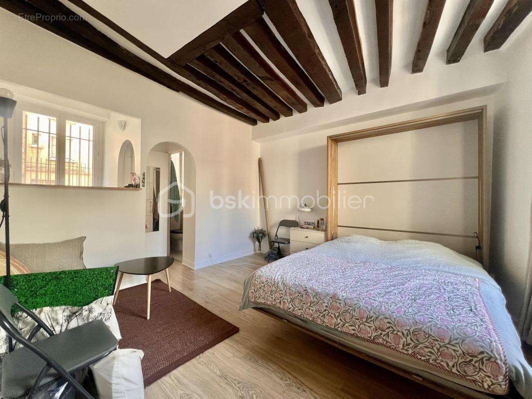 Appartement à PARIS-5E