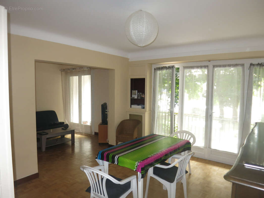 Appartement 103 m² à Pau  - photo 2
