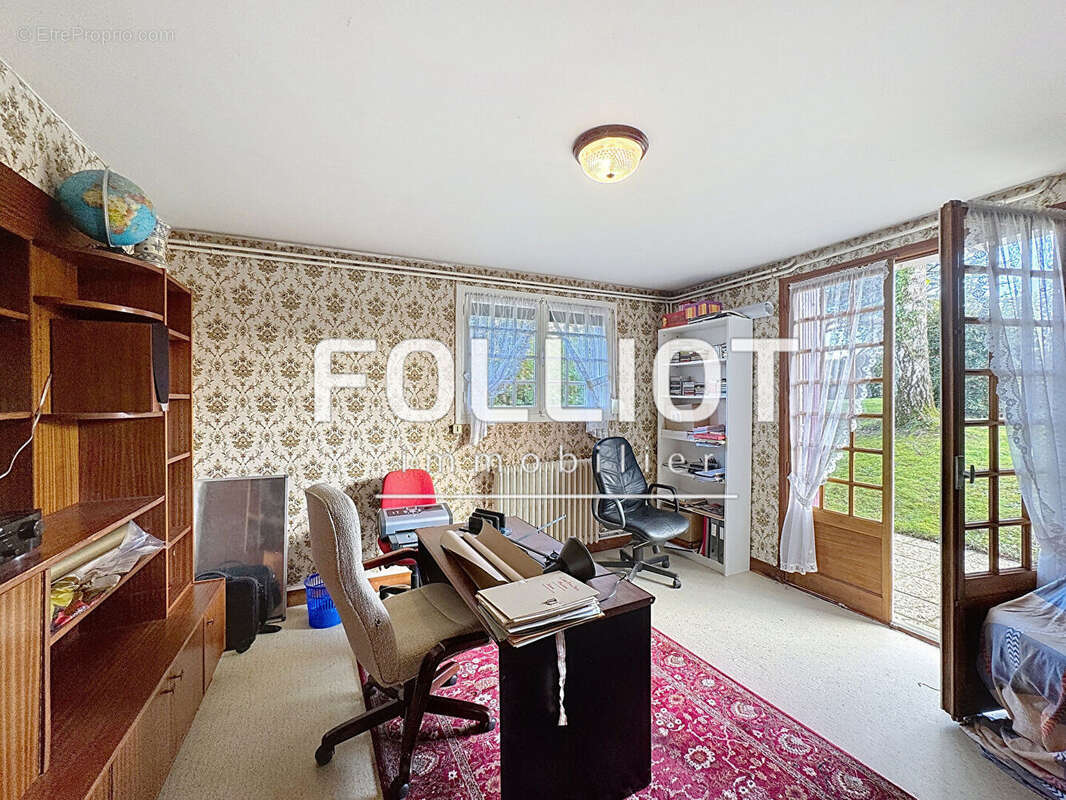 Maison à CERISY-LA-SALLE