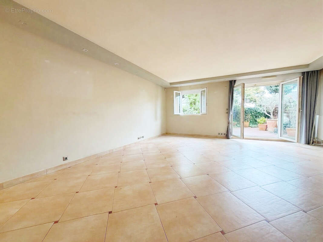 Maison à SAINT-MAURICE