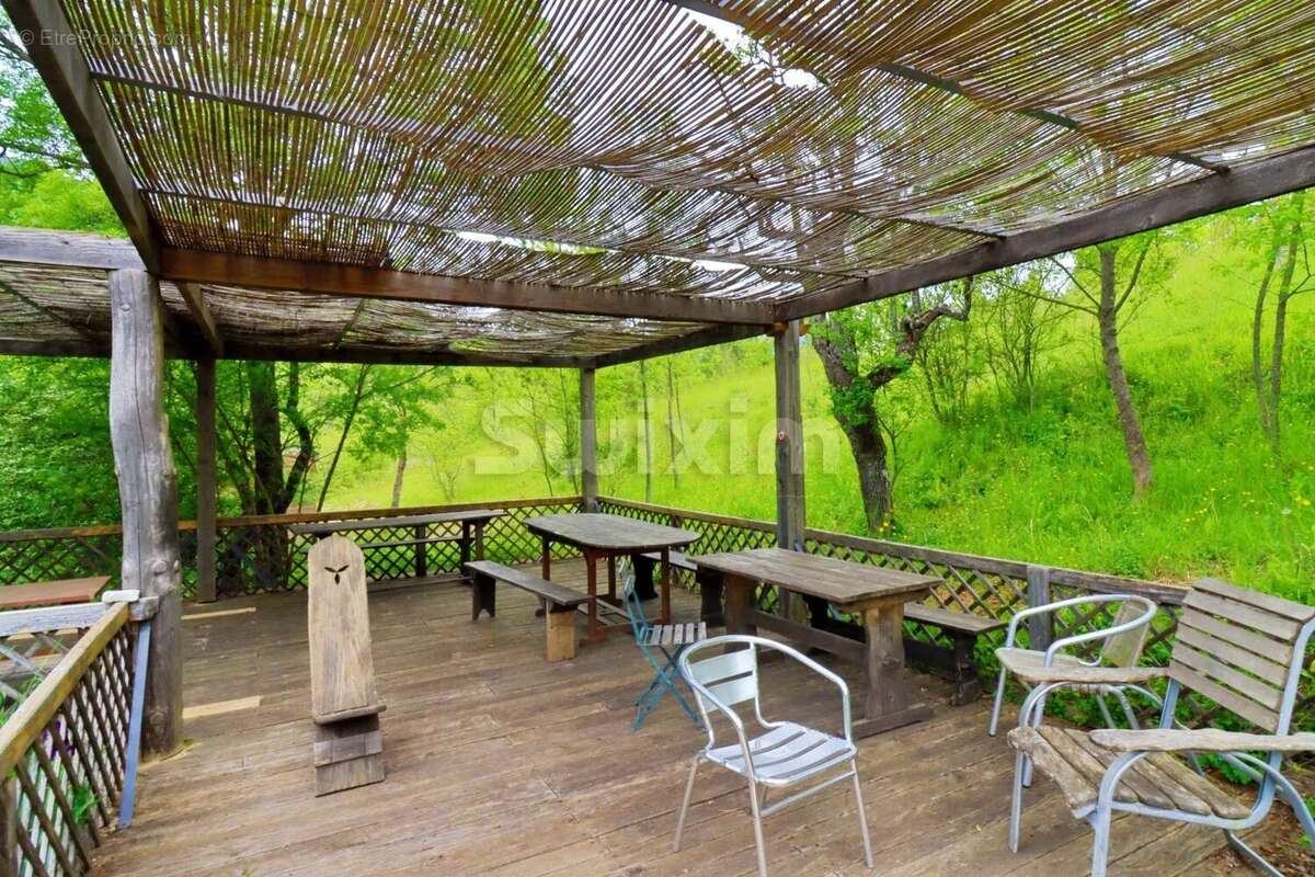 Maison à CORNILLON-SUR-L&#039;OULE