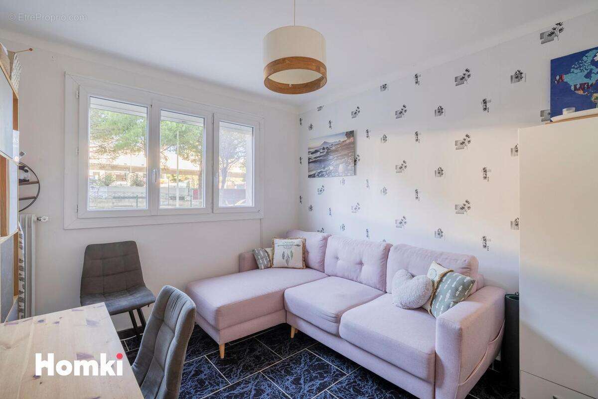 Appartement à MARSEILLE-9E