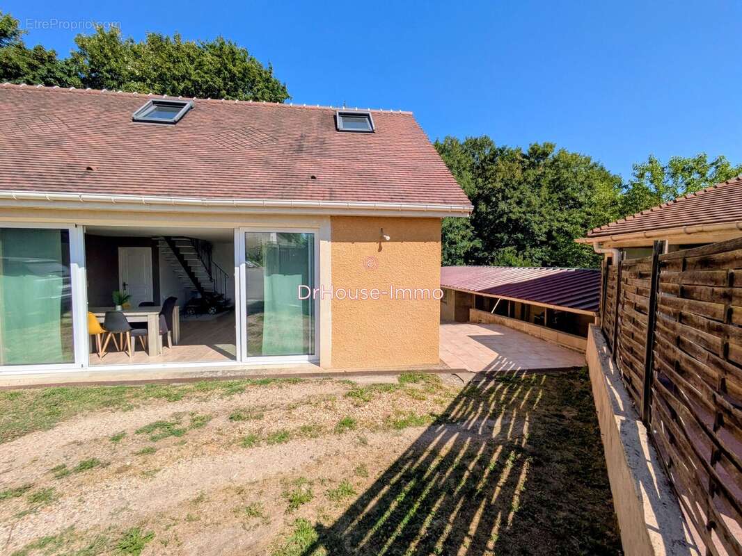 Maison 4 pièces 82 m² à vendre à Hardricourt (78250) - photo 9