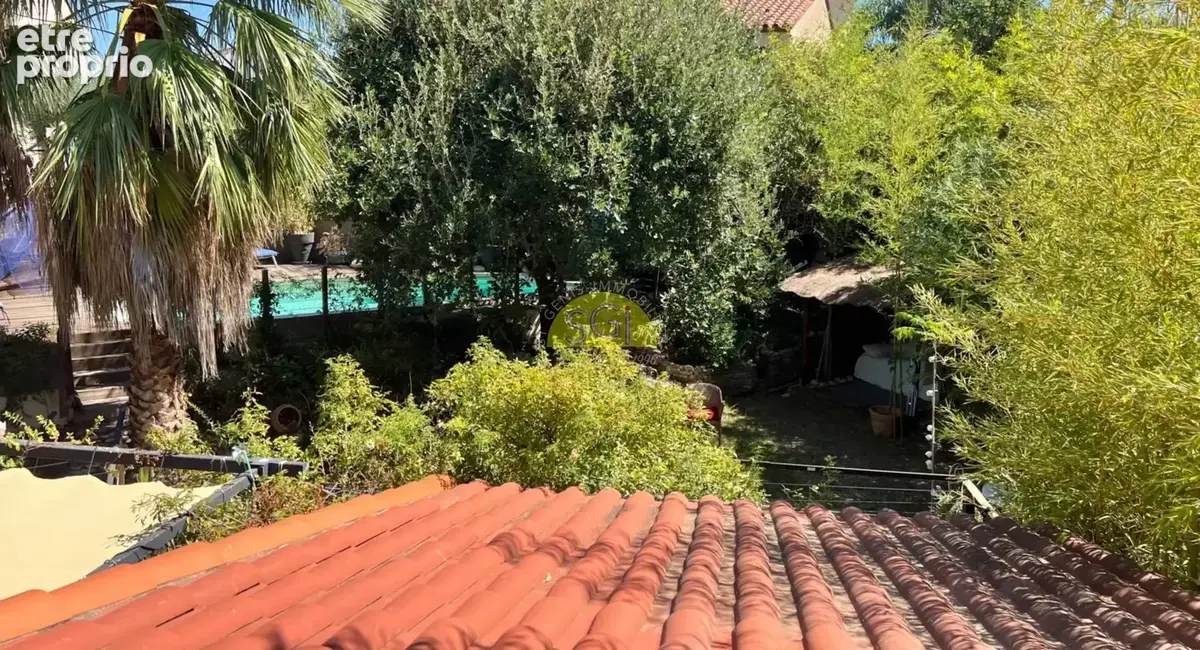 Villa 4 faces de 150 m2 avec piscine sur terrain arboré de 632 m² - photo 2