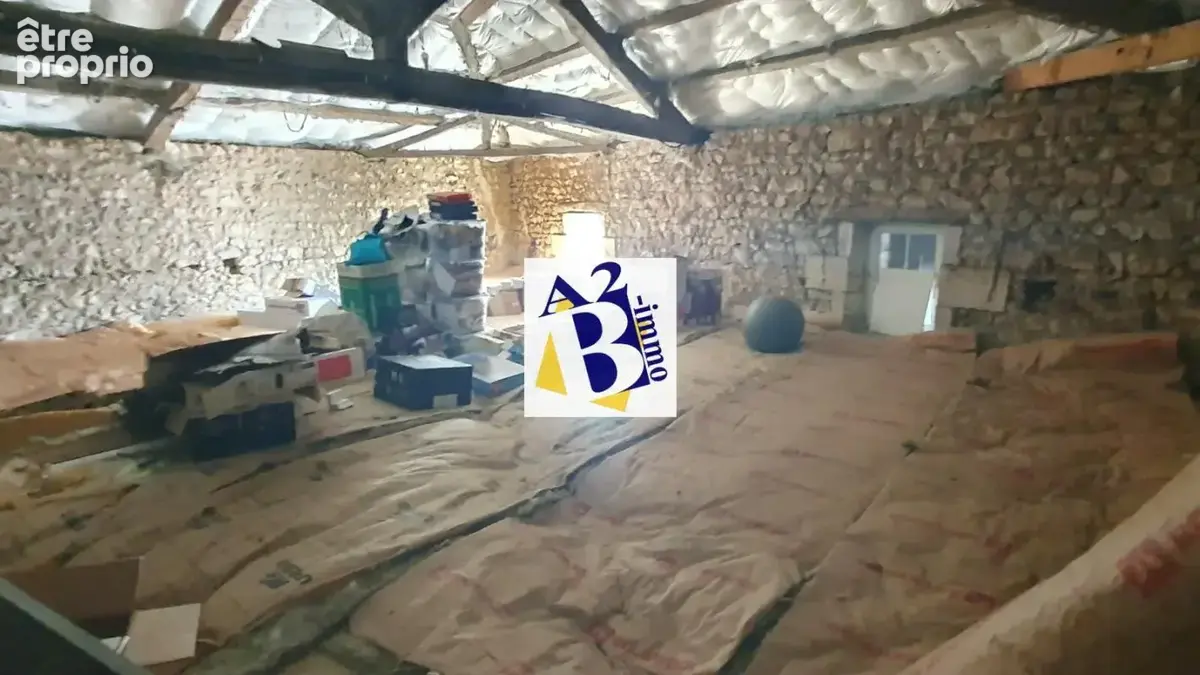 Située à 20 minutes d'Angoulême, maison de village - photo 14