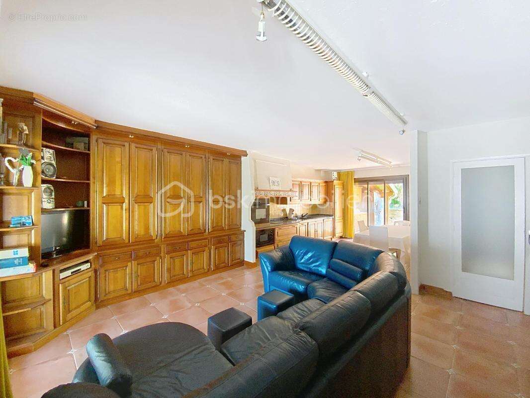 ** pezenas - maison familiale 143m2 - 5 chambres ** - photo 2
