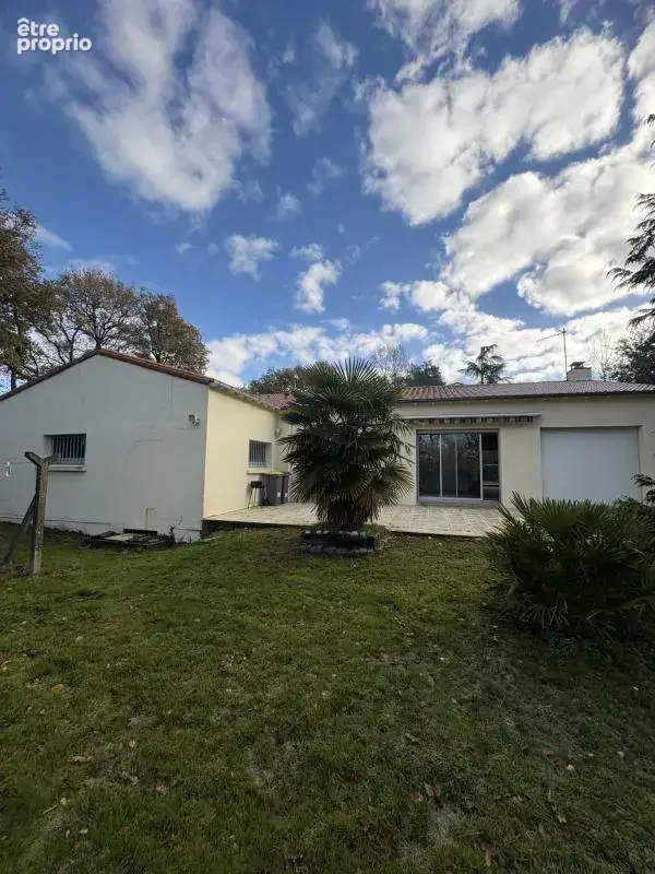 Maison Familiale avec Trois belles chambres et deux garages - photo 24