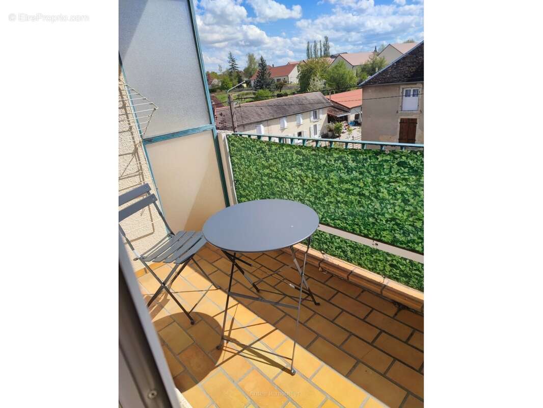Appartement à VENDEUVRE-SUR-BARSE