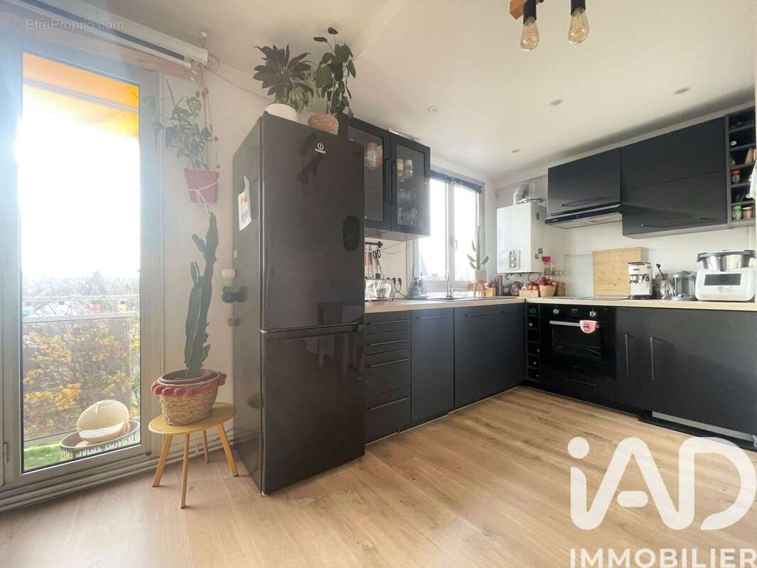 Appartement 40 m² à Rueil-Malmaison  - photo 5