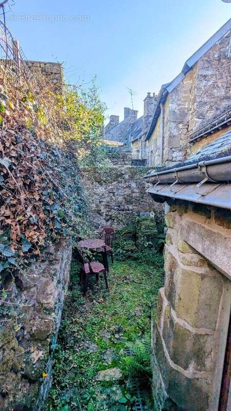 Maison à GUEMENE-SUR-SCORFF