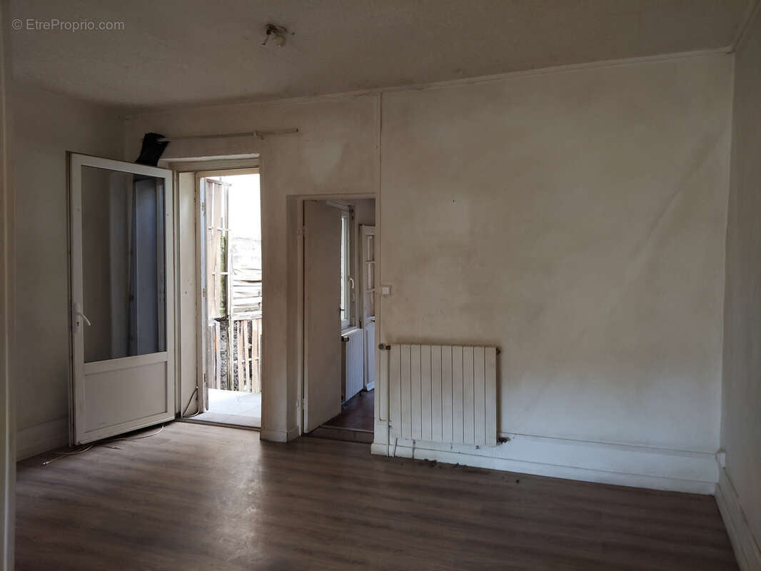 Appartement à LA VOULTE-SUR-RHONE