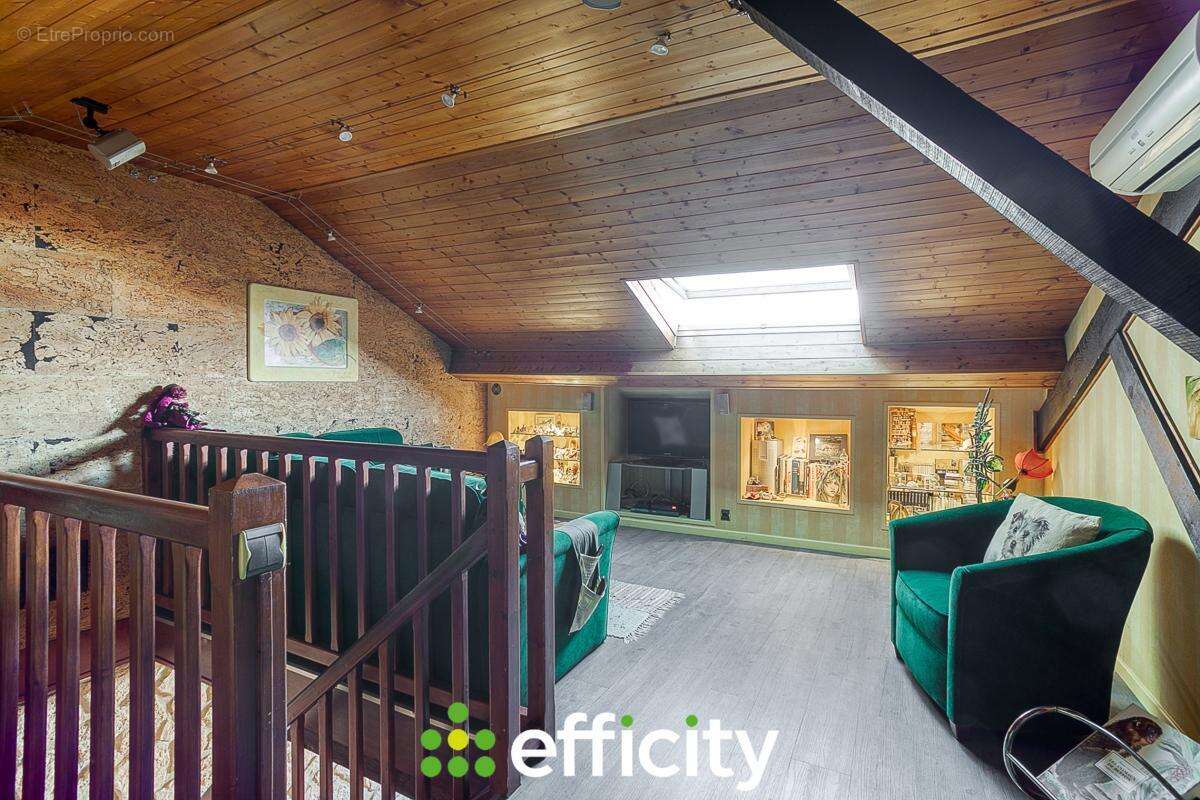 Maison à SAINT-FONS