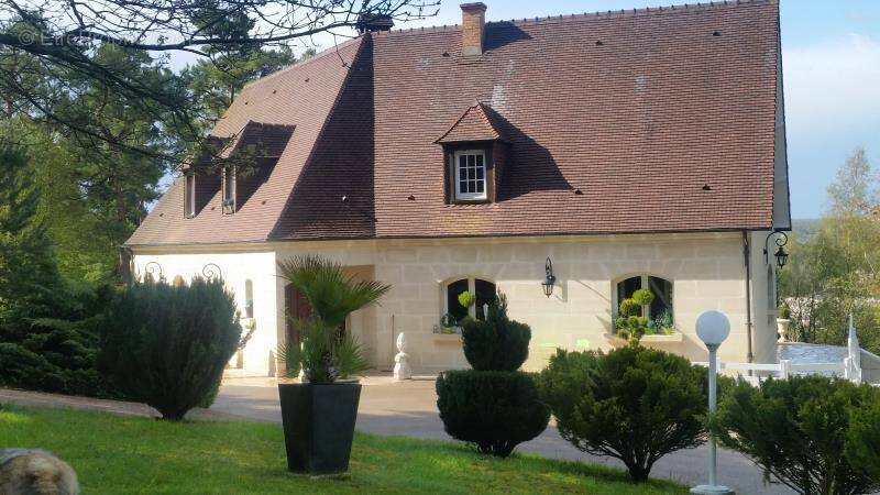 Maison à TROISSEREUX