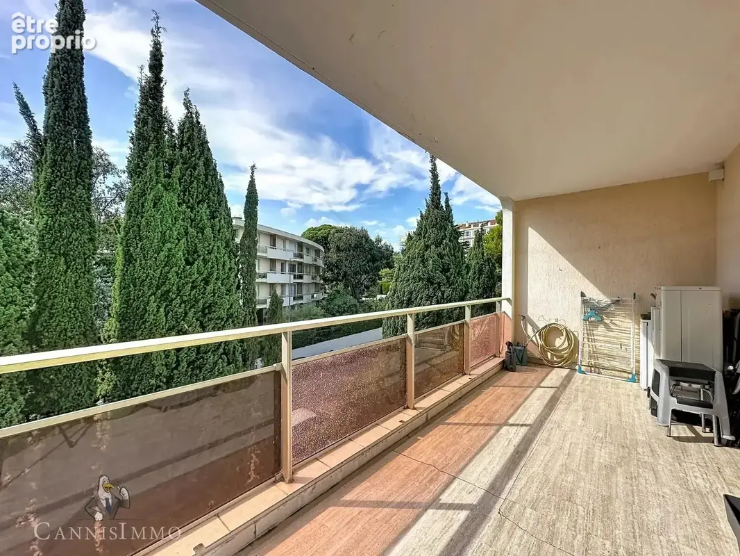 Appartement 4 pieces vue mer cannes grande terrasse - cave garage - photo 26