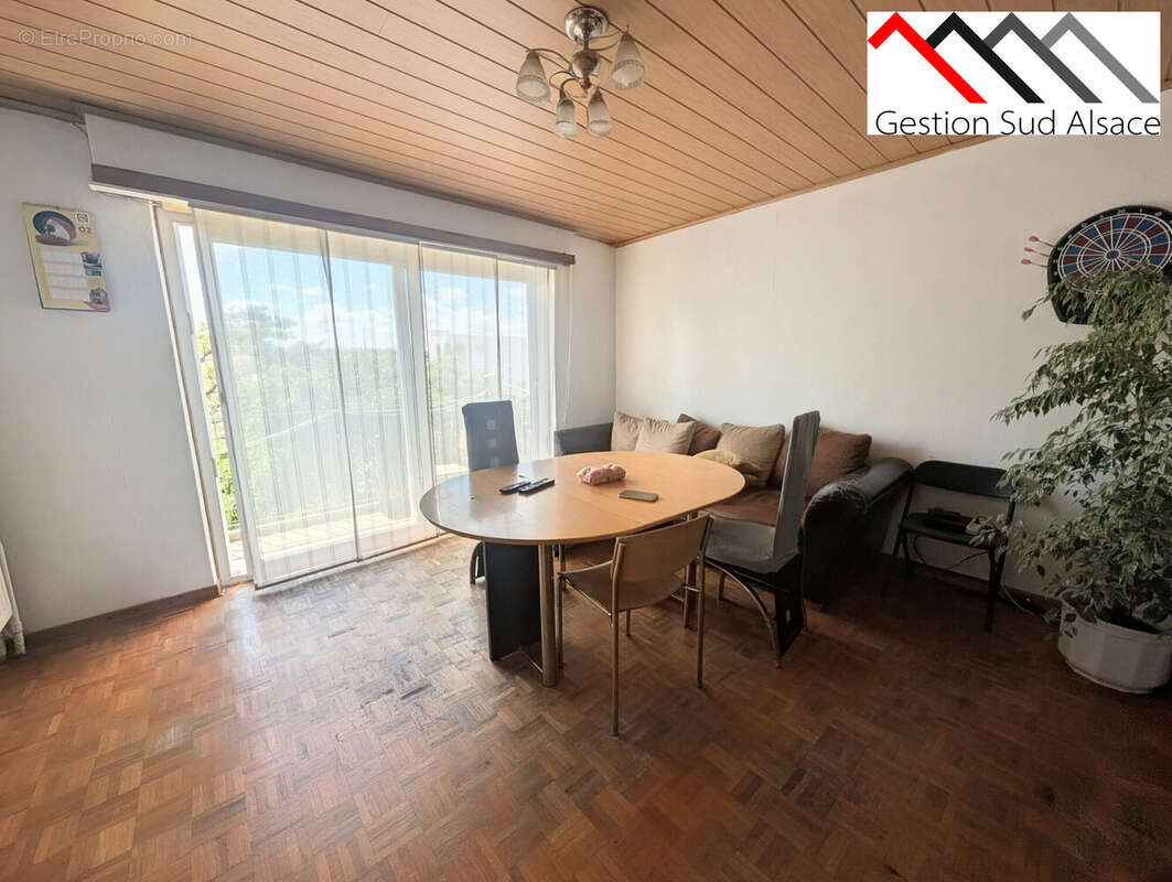 Appartement 79 m² à Saint-Louis  - photo 2