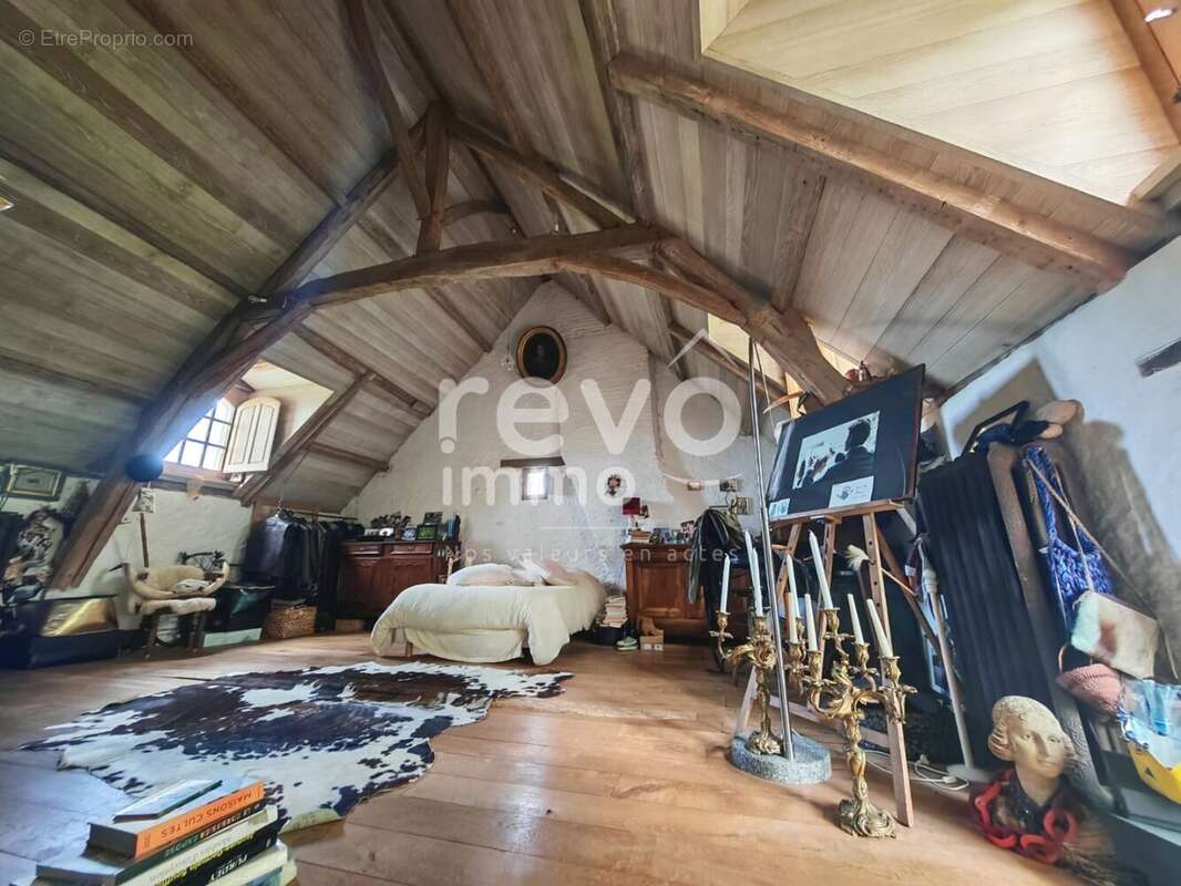 Maison d'exception  vue sur loire 7 pieces - photo 9
