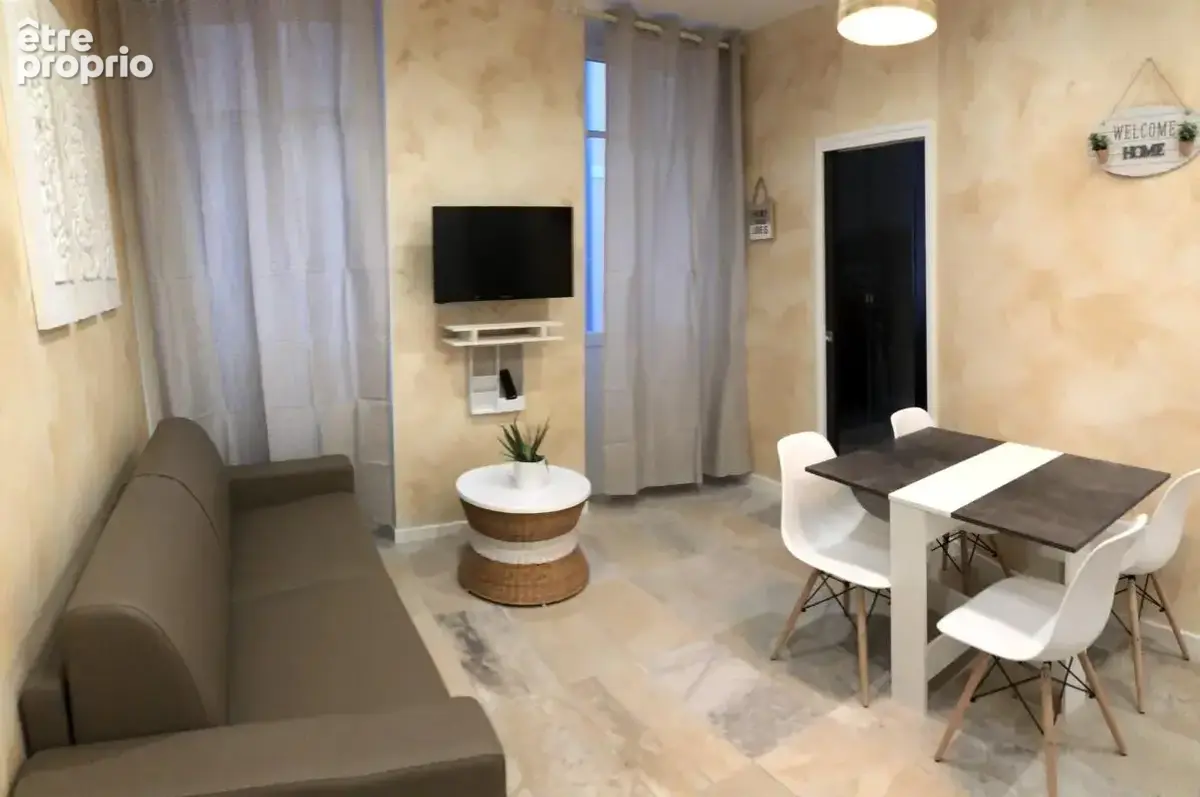 Appartement Type 2 décoré meublé - photo 2