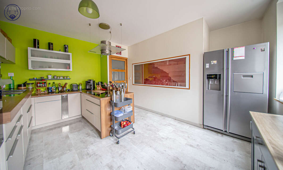 Maison de ville 237 m2 avec garage - photo 9