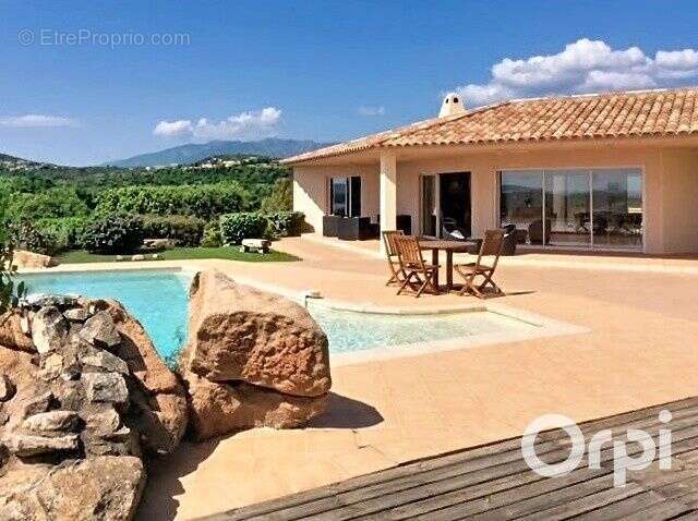 Maison à PORTO-VECCHIO