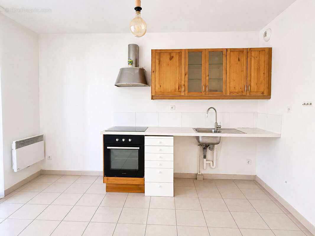Appartement à MARSEILLE-7E