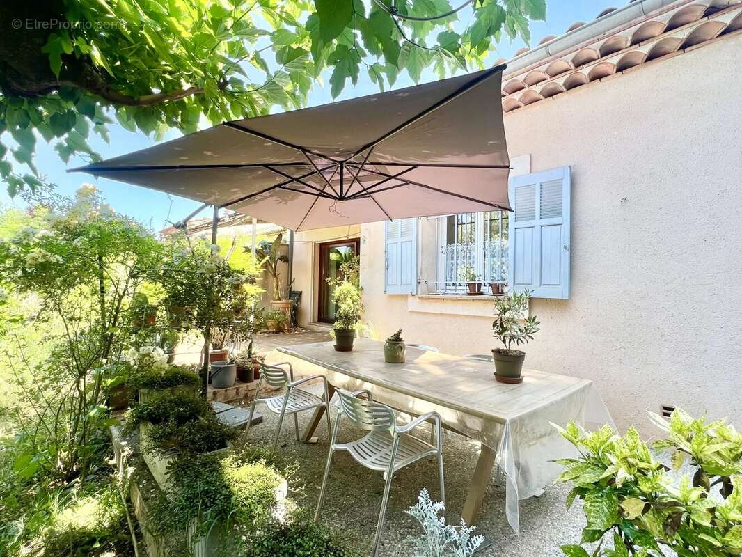 Maison à BRIGNOLES