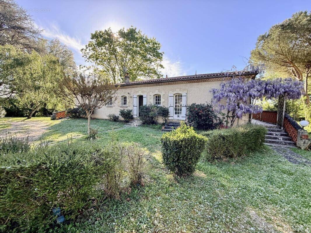 Maison à PORT-SAINTE-FOY-ET-PONCHAPT
