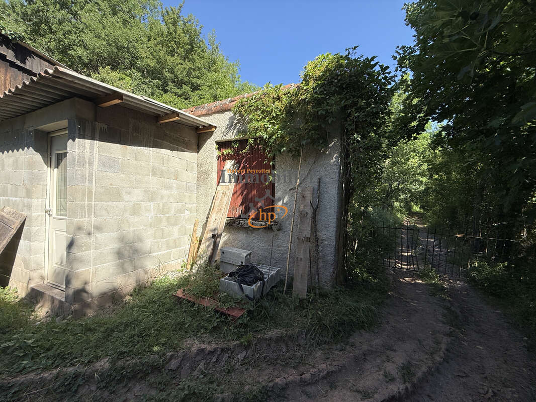 Vente Maison de loisir avec terrains et annexes Versols-et-Lapeyre - photo 2