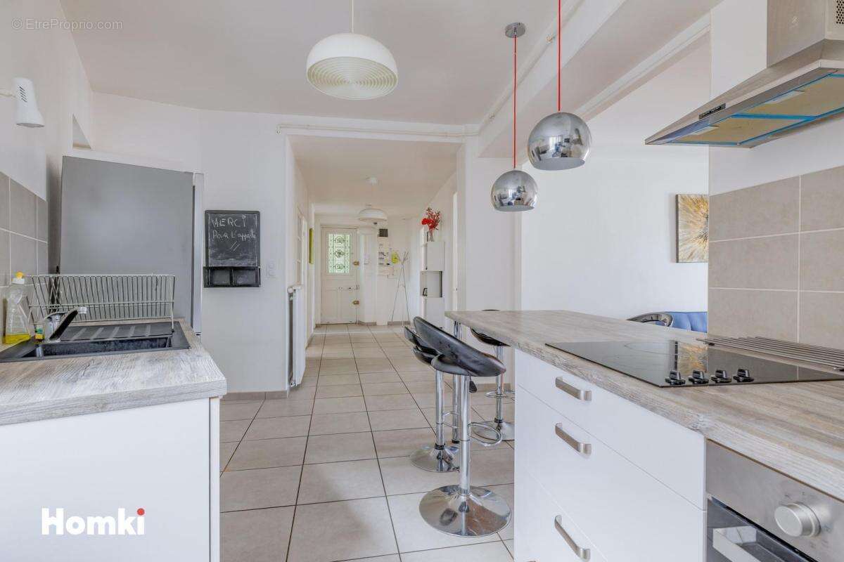 Appartement à SAINT-ETIENNE