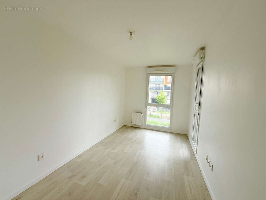 Appartement à MOISSY-CRAMAYEL