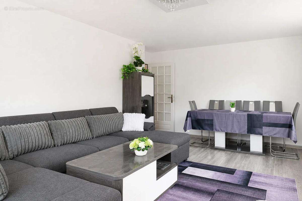 Appartement à ECHIROLLES