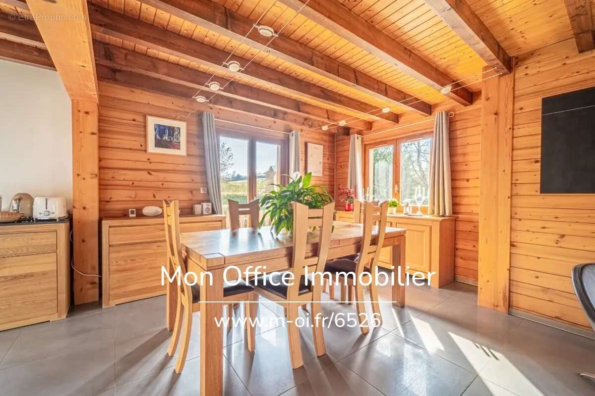 Référence : 6526-TCA - Maison 5 pièces - Garage - Buanderie - Bain Nordique - Terrain 1400m2 - photo 6