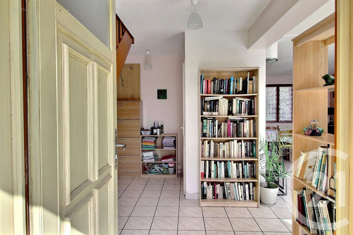 Maison à ALLINGES