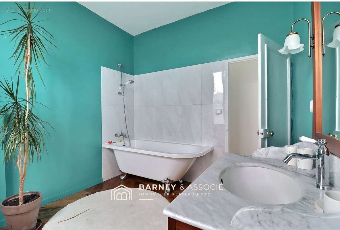 Maison à BOIS-GUILLAUME