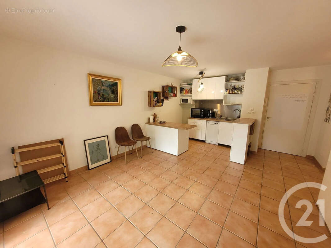Appartement 50 m² à Gaillac  - photo 2
