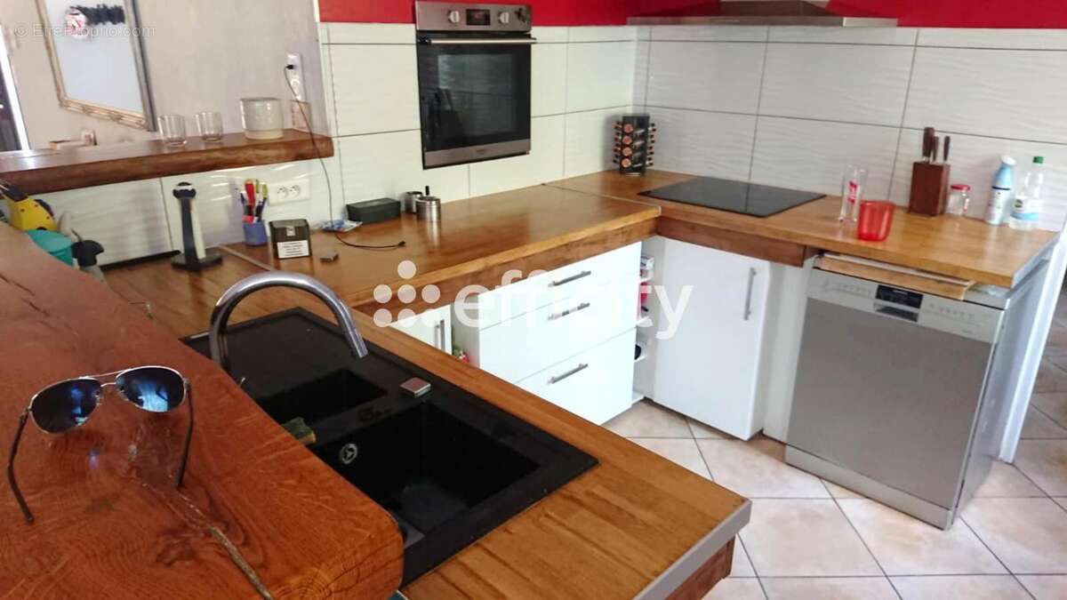 Maison à SAINT-VIANCE