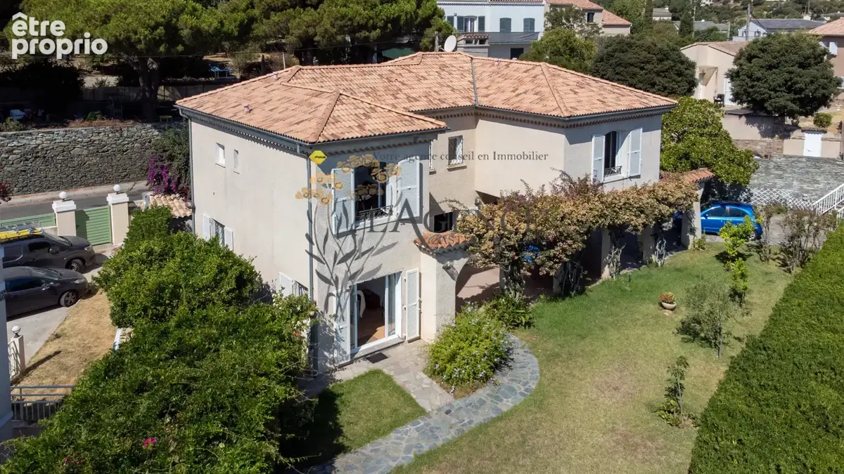 Maison bord de mer - san martino di lota - photo 2