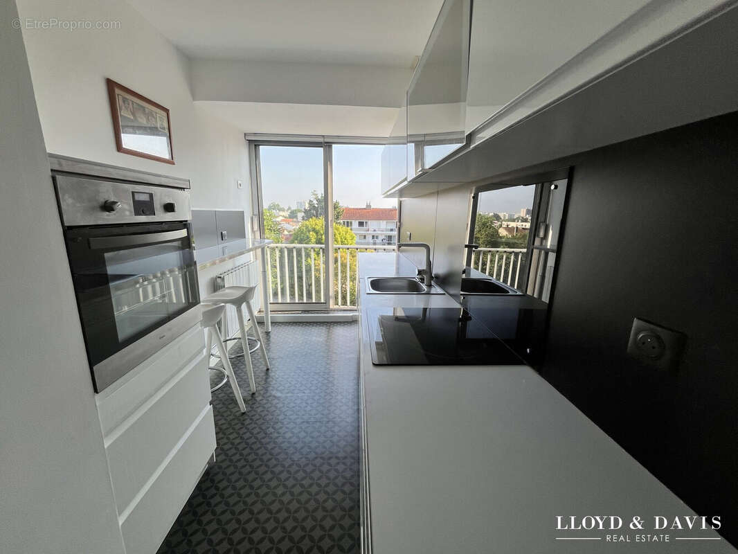 Appartement 91 m² à Bordeaux  - photo 4